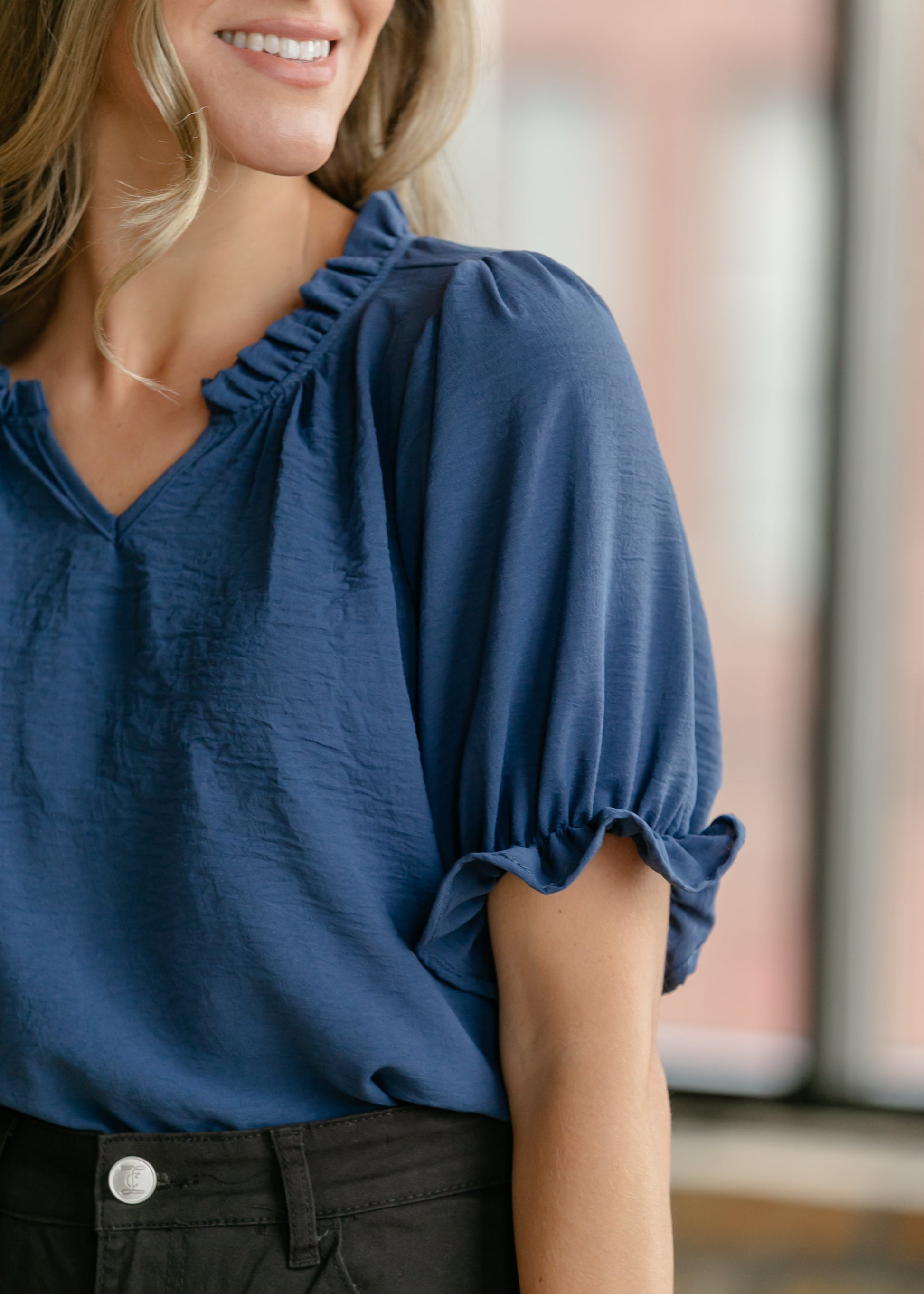 Laurel V-neck Short Sleeve Top